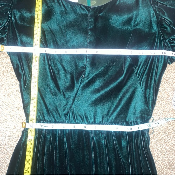 Vintage 70's 80's, Act 1 New York, Emerald Green Forrest Green Velvet Dress - Picture 8 of 13